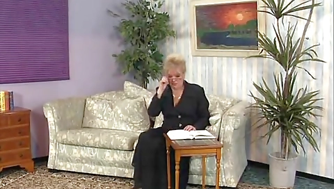 Reife damen manner 20