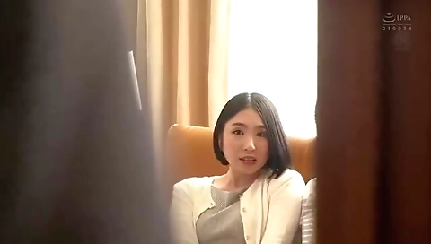 夫と子作りSEXをした後はいつも義に中出しされ続けています…。 舞原聖