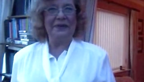 Granny w Pierced Wet Crack Undresses and Toys