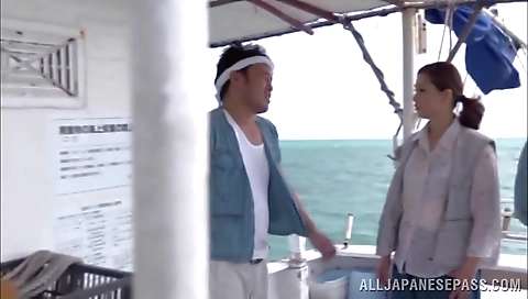 Yurie Matsushima mature Asian babe in hot outdoor action